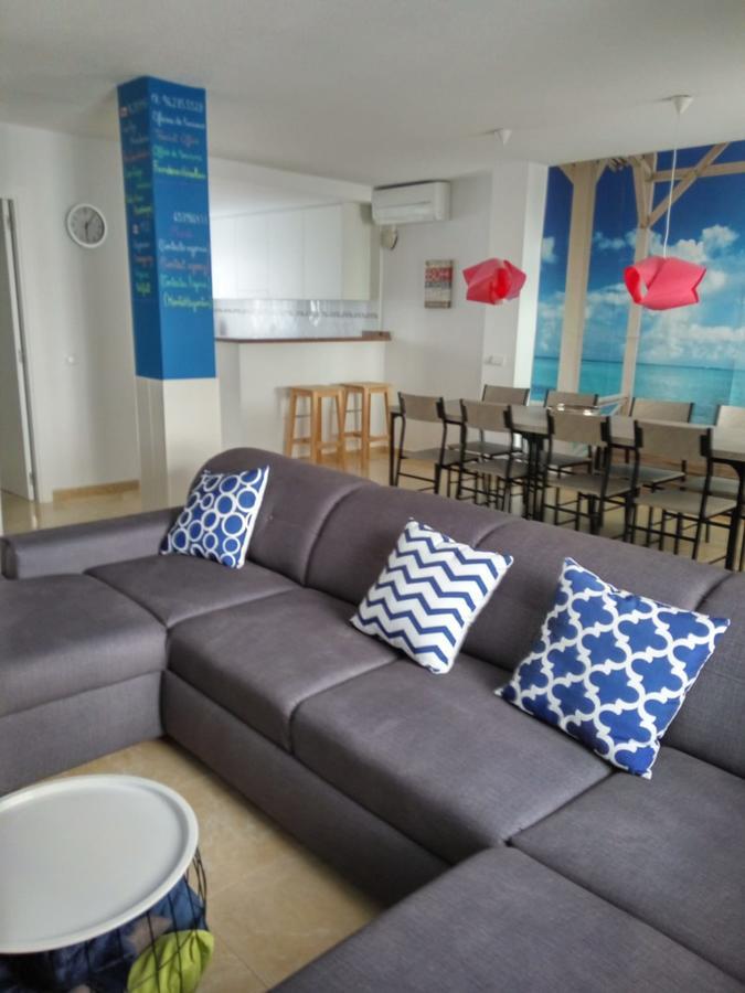 Apartamento Familiar Junto A La Playa De San Fernando - أوليفا المظهر الخارجي الصورة