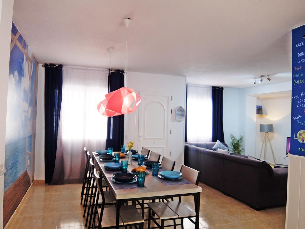 Apartamento Familiar Junto A La Playa De San Fernando - أوليفا المظهر الخارجي الصورة