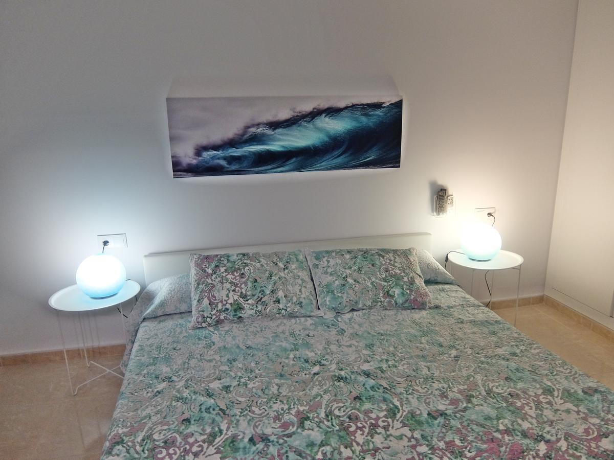 Apartamento Familiar Junto A La Playa De San Fernando - أوليفا المظهر الخارجي الصورة
