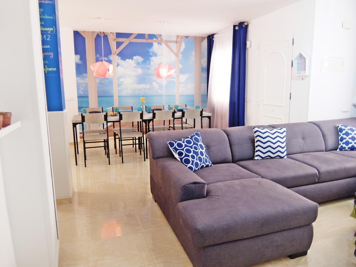 Apartamento Familiar Junto A La Playa De San Fernando - أوليفا المظهر الخارجي الصورة